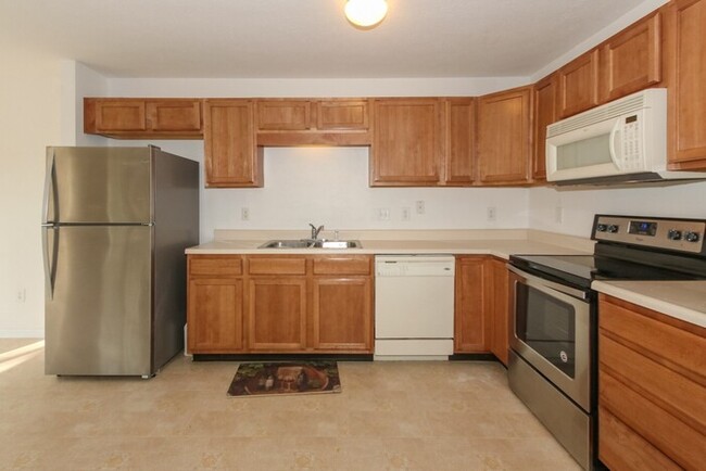 Building Photo - 3 Bedroom Condo in Camby