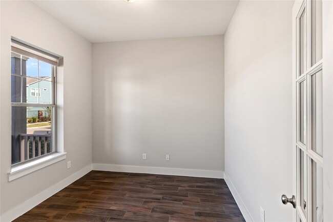 Building Photo - 18547 First Landing Drive