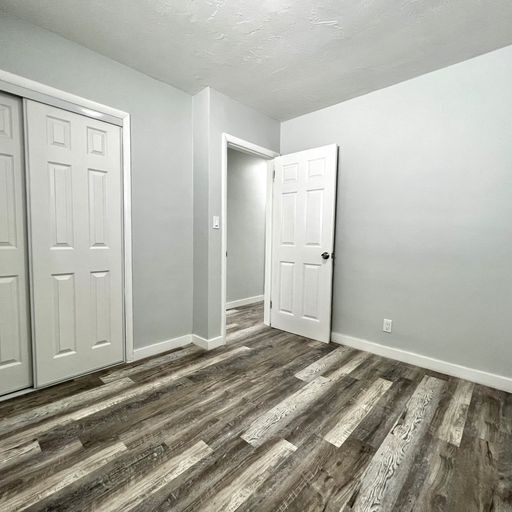 Building Photo - 808 NW 7th Terrace