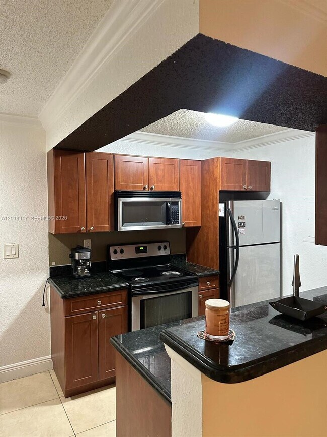Building Photo - 15640 SW 106th Ln