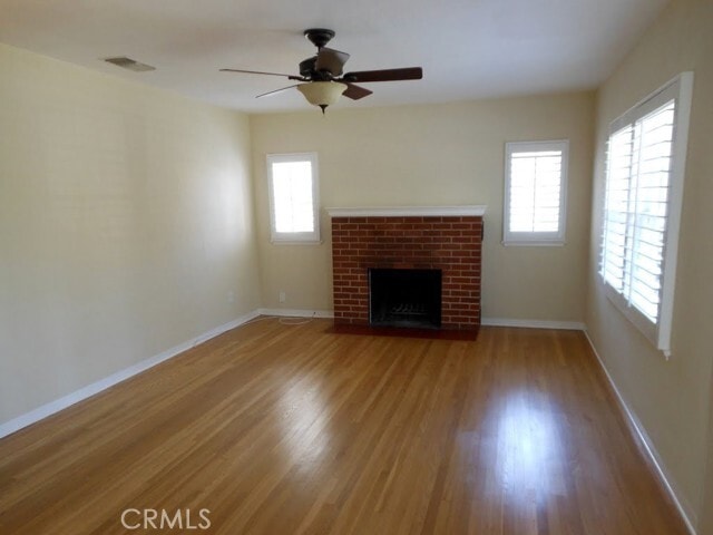 Building Photo - 926 Campus Ave
