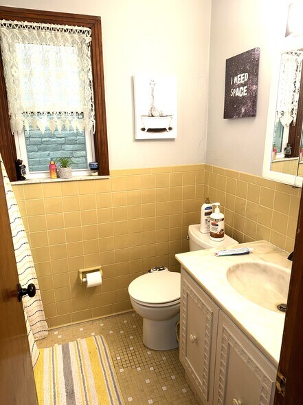 Building Photo - 5127 Liberty Ave