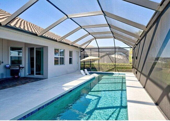 Building Photo - 15240 Spanish Point Dr