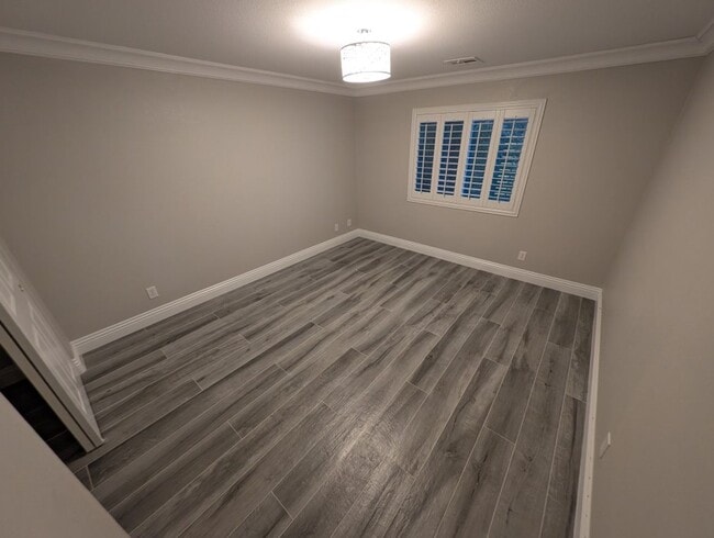 Building Photo - 11005 Salford Dr