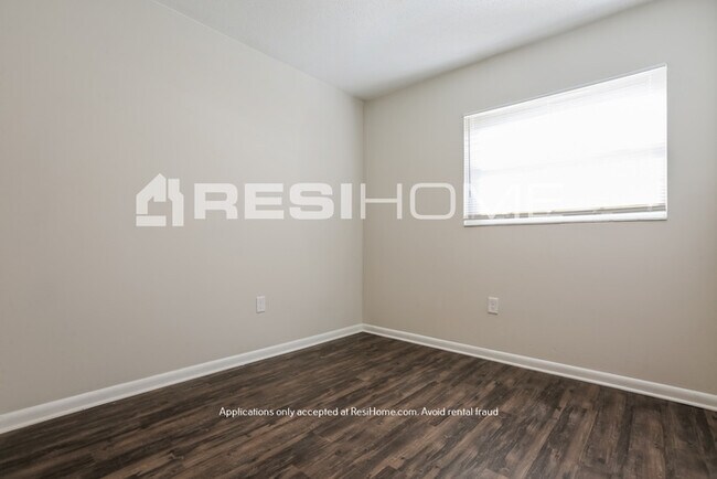 Building Photo - HOME FOR RENT!! ONE MONTH FREE!