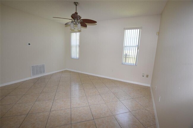 Building Photo - 510 Bromley Ct