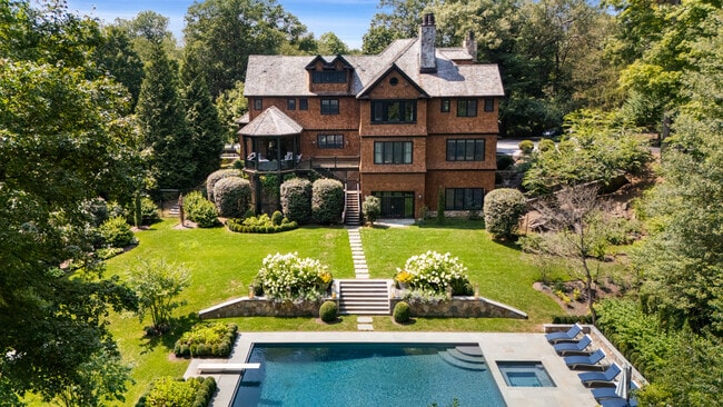 Building Photo - 59 Cat Rock Rd