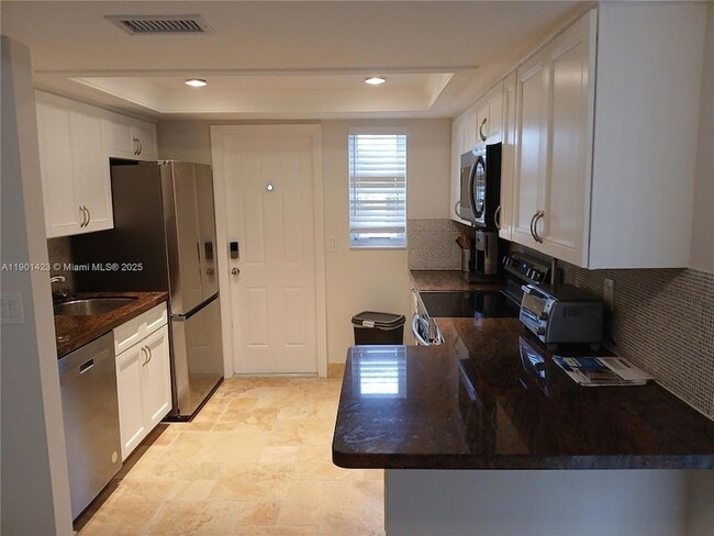 Building Photo - 1945 NW 4th Ave