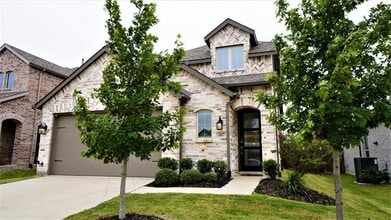 Building Photo - 2417 Doncaster Dr