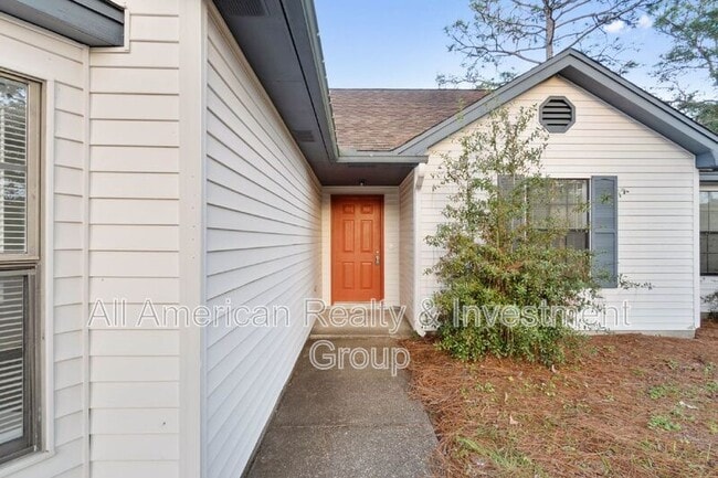 Building Photo - 333 Hudson Dr