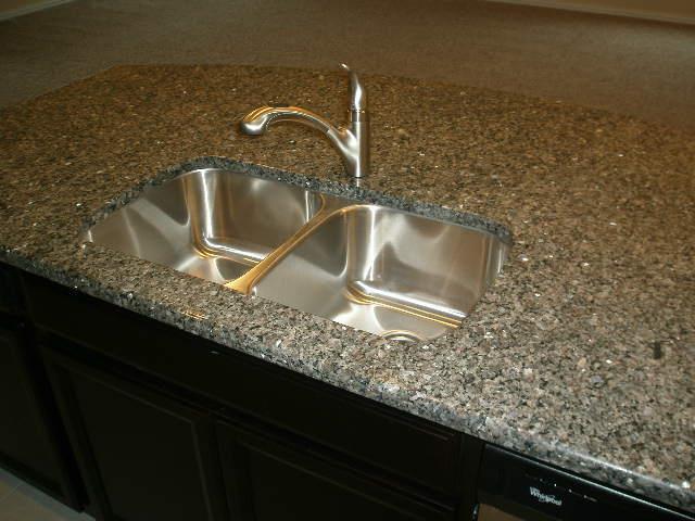 Building Photo - 270 Crooked Creek