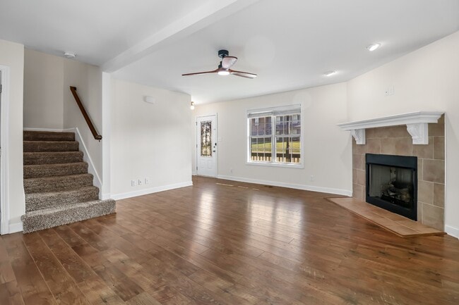 Building Photo - 1061 Fuji Ln