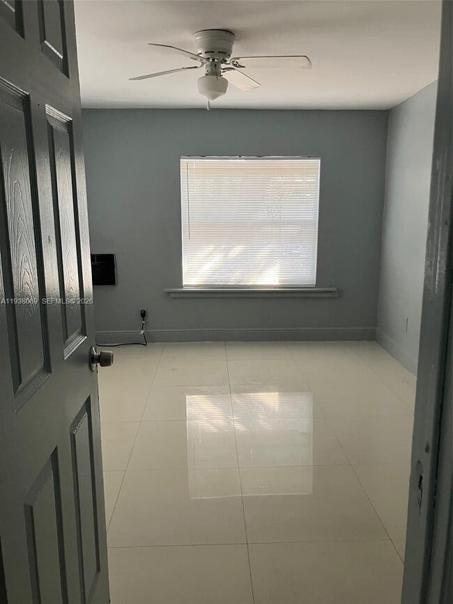 Building Photo - 2226 NW 98th St