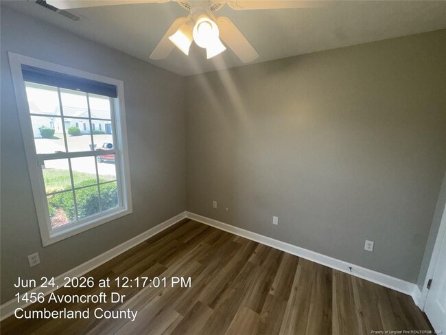 Building Photo - 1456 Avoncroft Dr