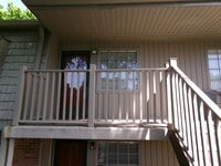 Building Photo - Salem Square Apartments