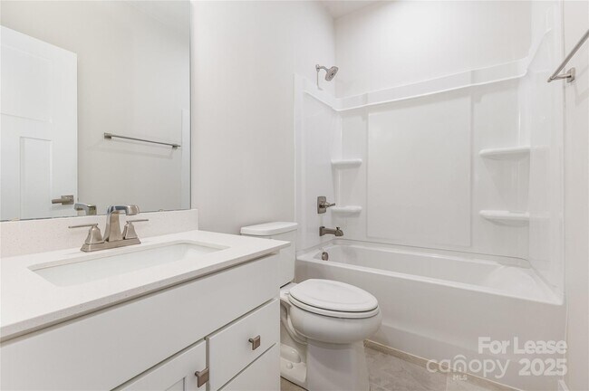 Building Photo - 306 New Gallant Dr