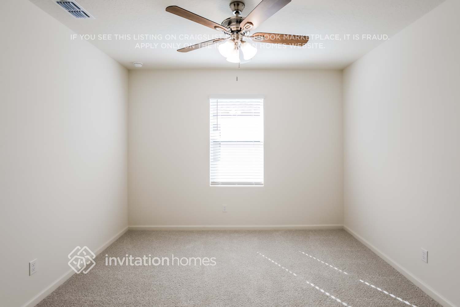 Building Photo - 9671 Seaspray Dr