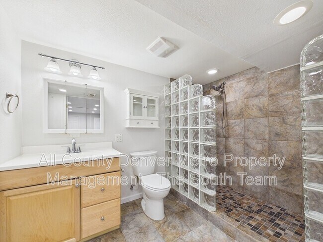 Building Photo - 11555 W 70th Pl