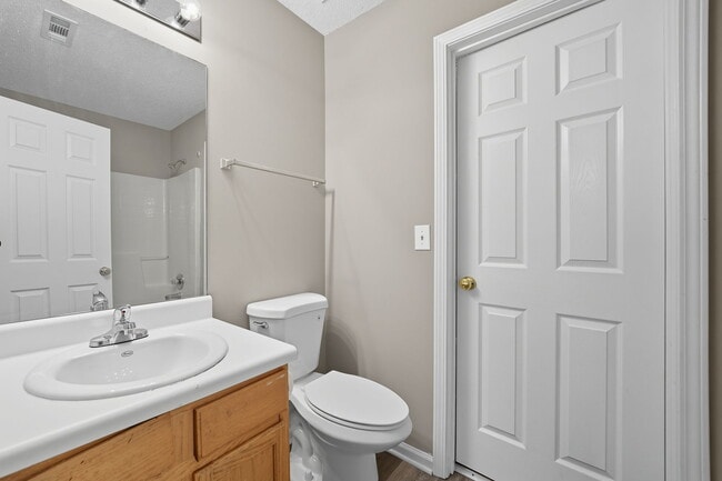 Building Photo - 273 Cottonwood Creek Cir