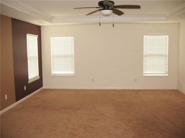 Building Photo - 7255 Rocking Horse Ln