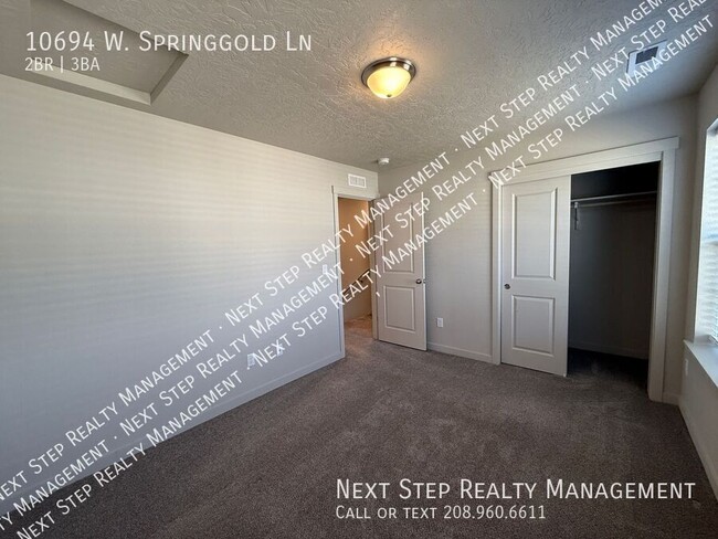 Building Photo - 10694 W Springgold Ln
