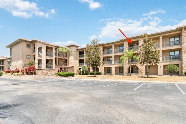 Building Photo - 901 Charo Pkwy