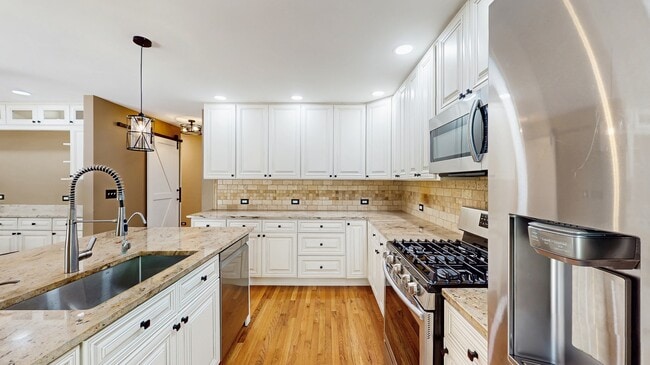 Building Photo - 1132 Barberry Ct