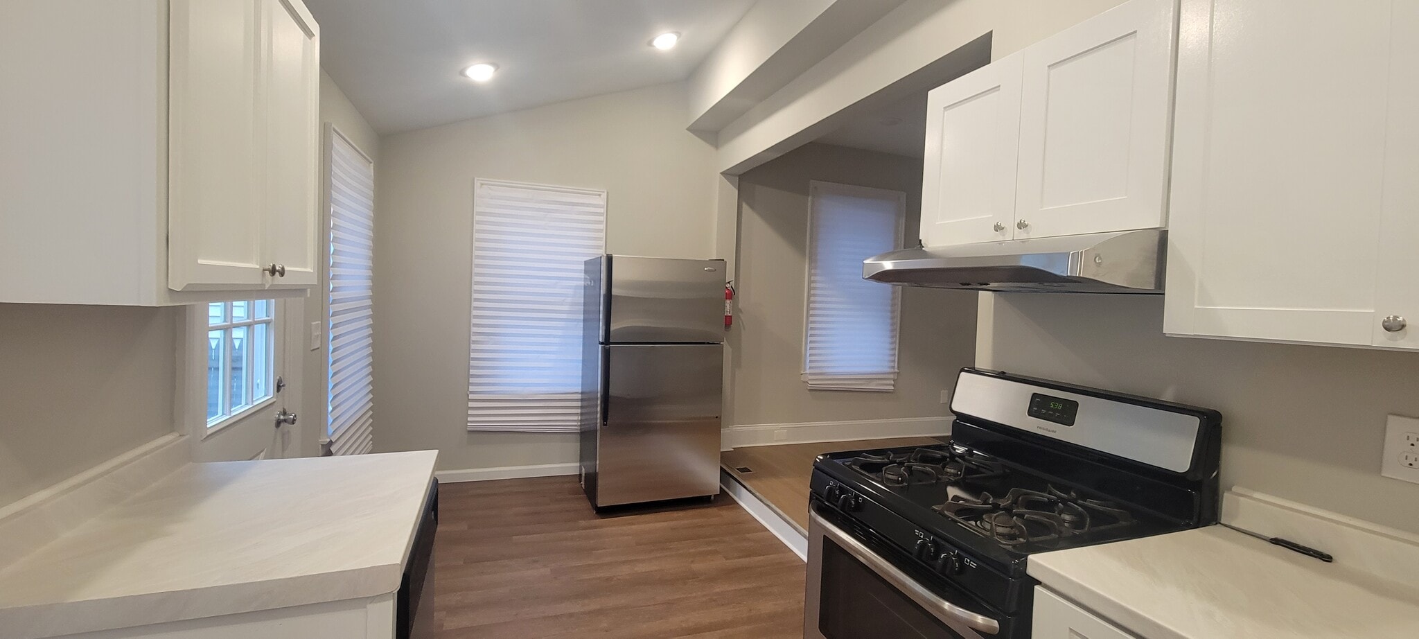 Building Photo - 62 Moreland St