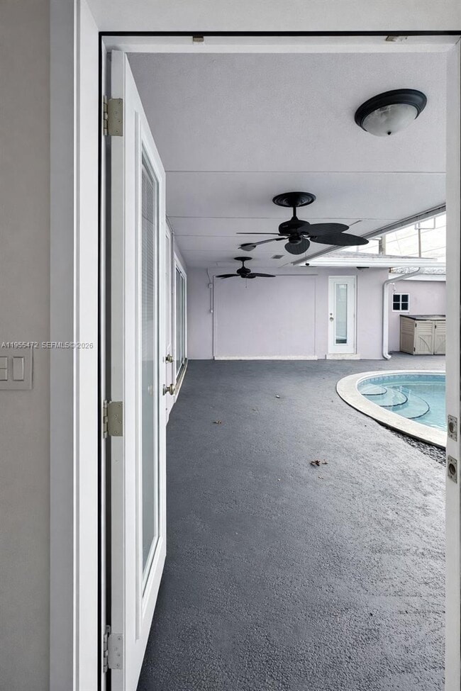 Building Photo - 710 NW 78th Ave