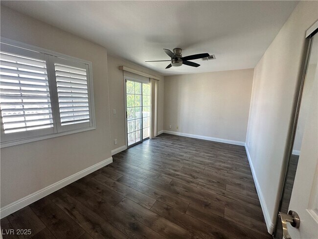 Building Photo - 8305 Bermuda Beach Dr