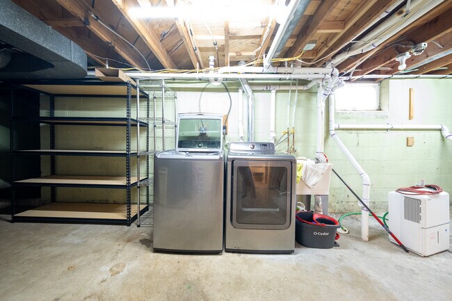 Building Photo - 7745 Vincent Ave S