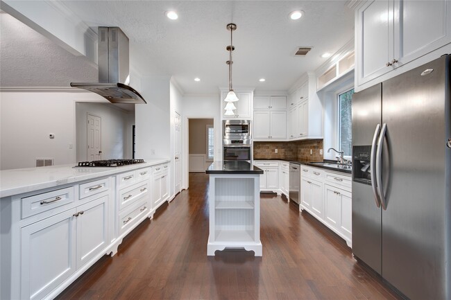Building Photo - 96 E Stony End Pl