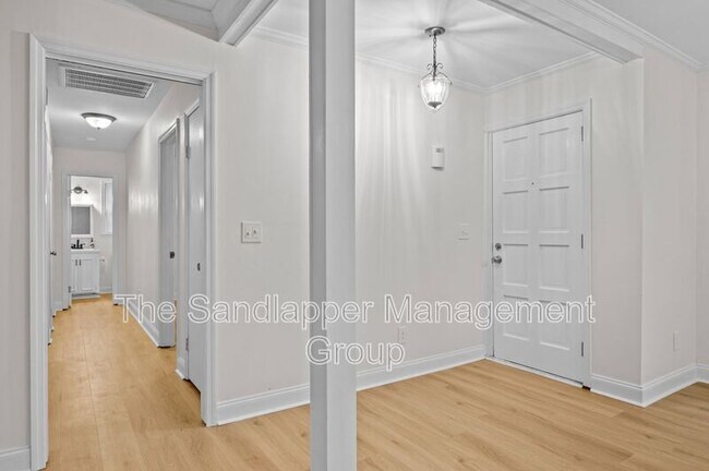 Building Photo - 827 O'Sullivan Dr