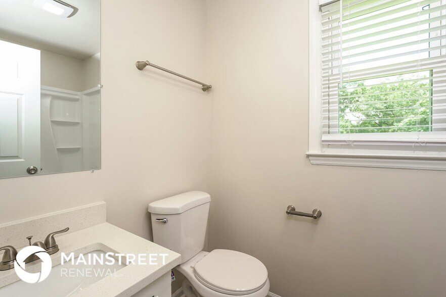 Building Photo - 5379 Buxbury Ct
