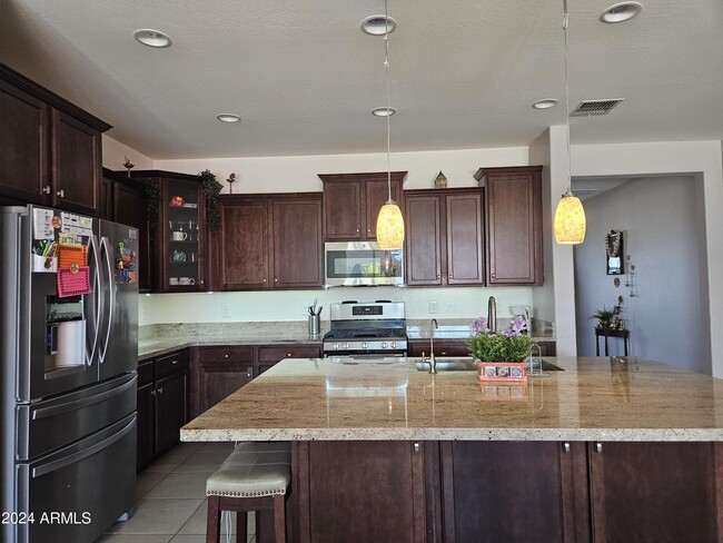 Building Photo - 9799 W Cashman Dr