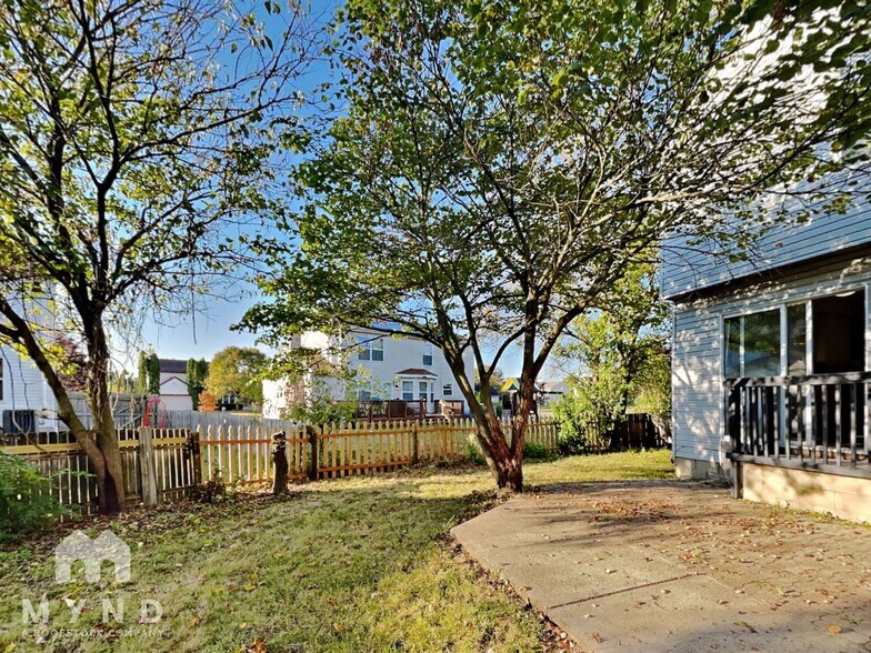 Building Photo - 8923 Trinity Cir