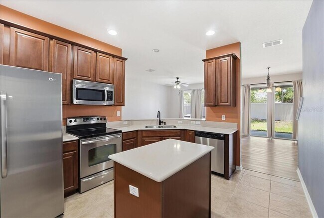 Building Photo - 5427 Leighton Ln