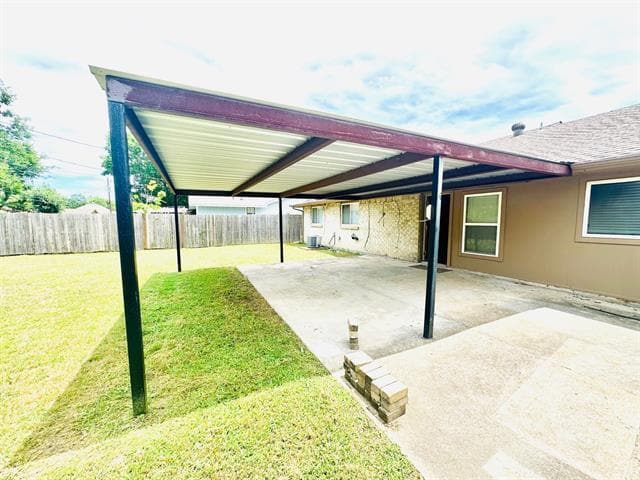 Building Photo - 326 W Grenoble Dr