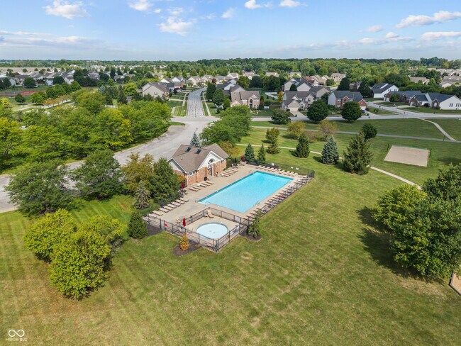 Building Photo - 2310 Liatris Dr