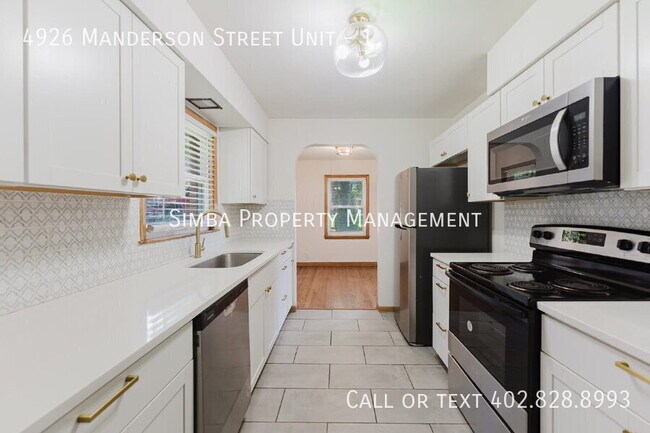 Building Photo - 4926 Manderson St