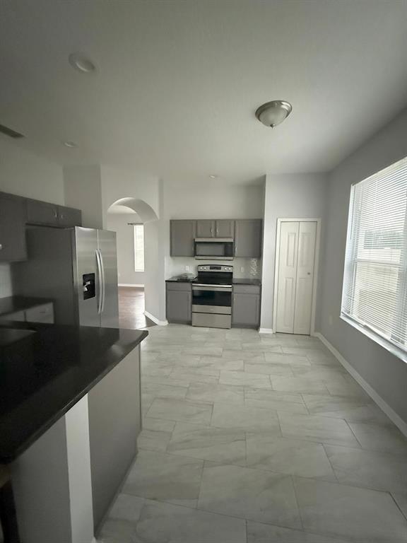 Building Photo - 14116 Entrada Dr