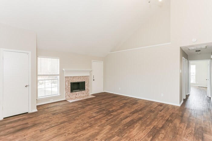 Building Photo - 3912 Wanklyn Ct
