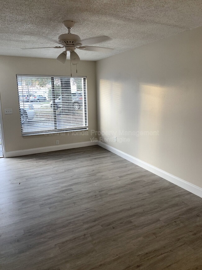Building Photo - 12352 Fox Hound Ct