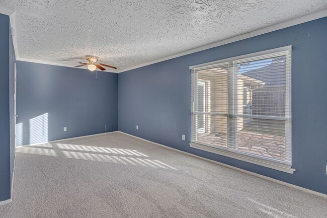 Building Photo - 20331 Pinefield Ln