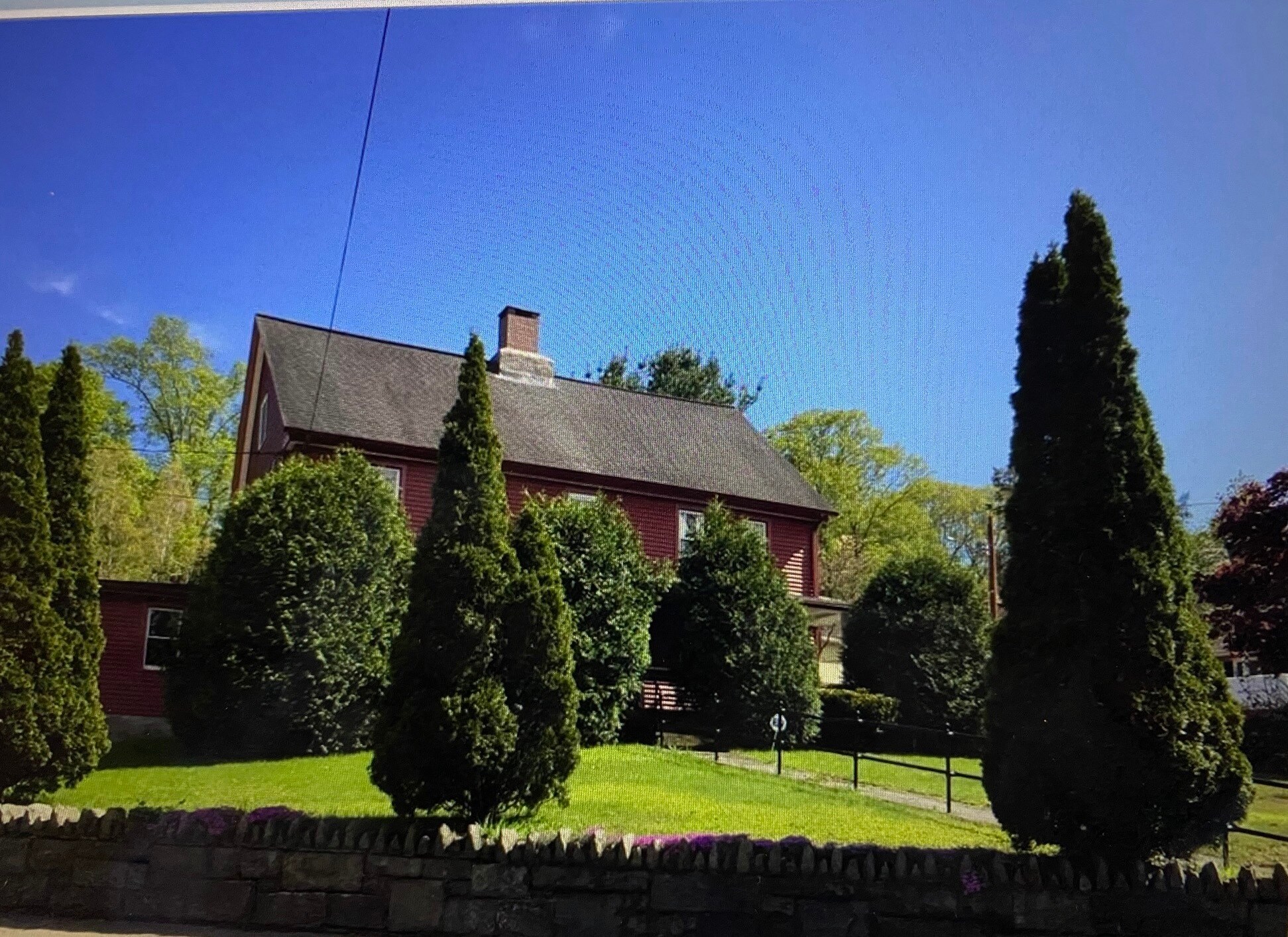 Building Photo - 71 Elm St