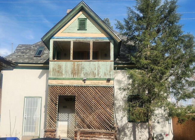 Building Photo - 820 Arno St SE