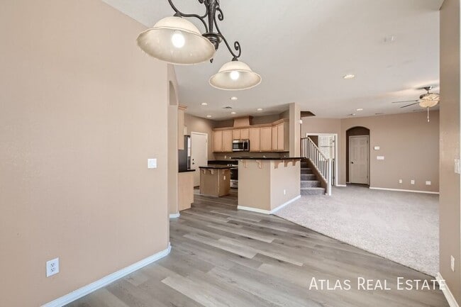 Building Photo - 7198 Clear Range Ave