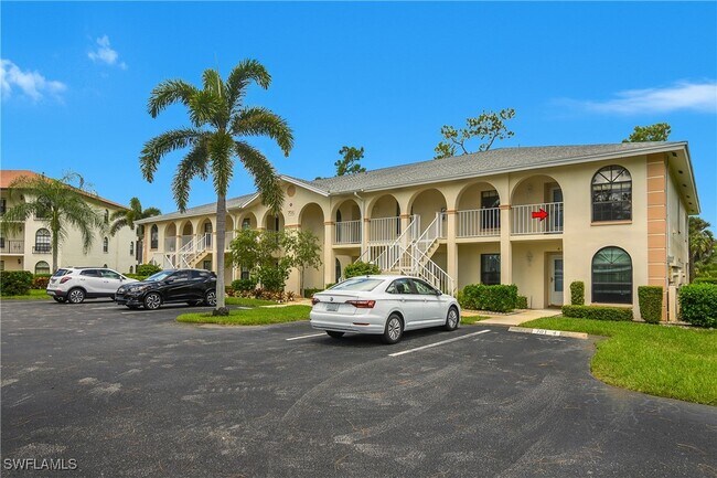 Building Photo - 701 Augusta Blvd