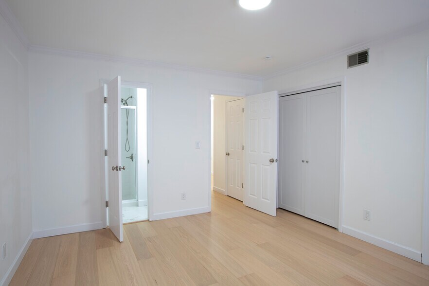 Building Photo - 1609 Deford Bailey Ave