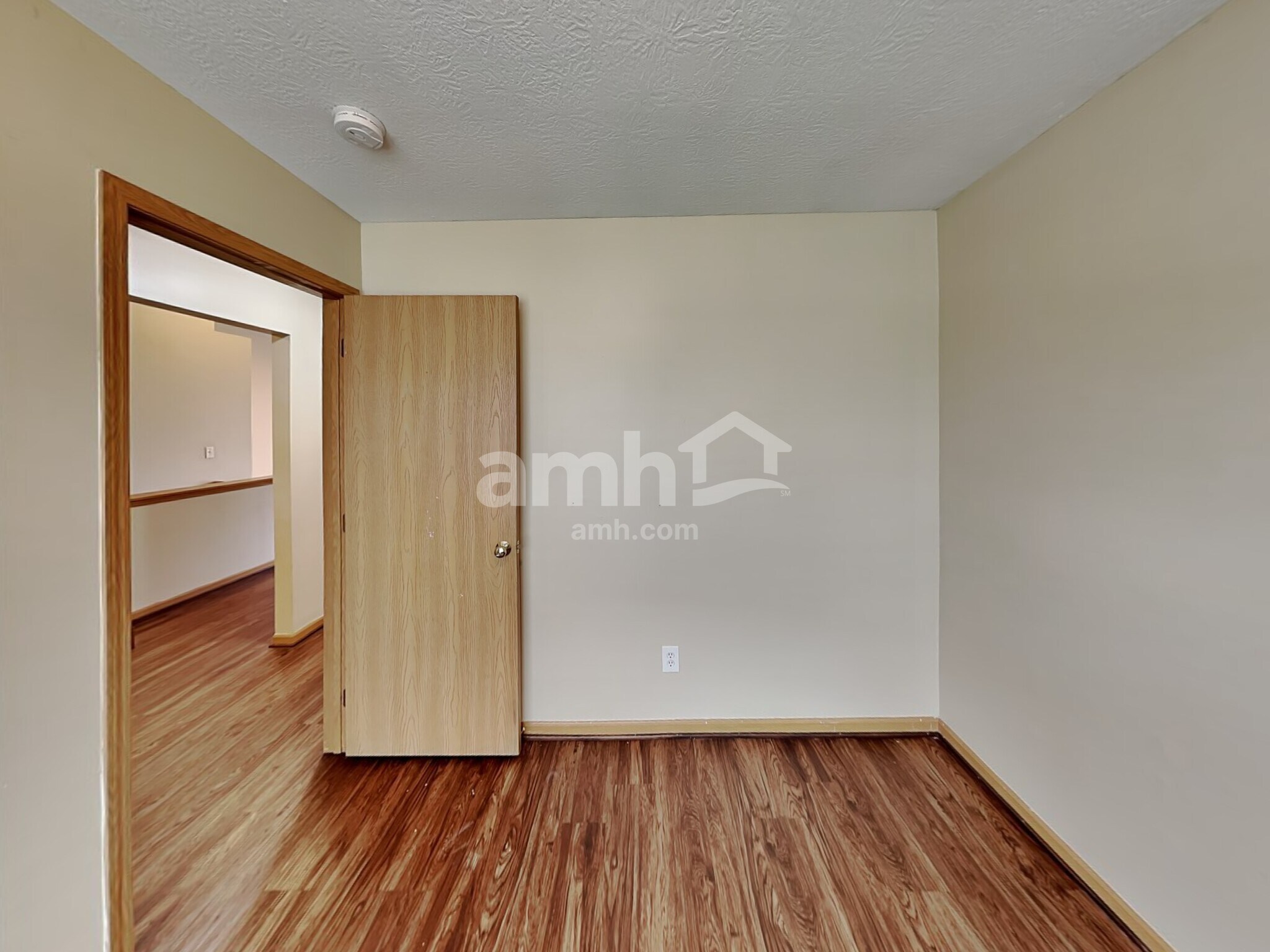 Building Photo - 1833 Kathiwade Dr